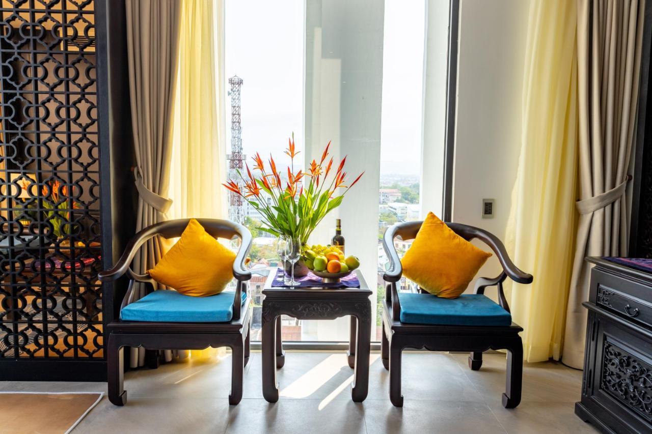 White Lotus Hue Hotel Bagian luar foto