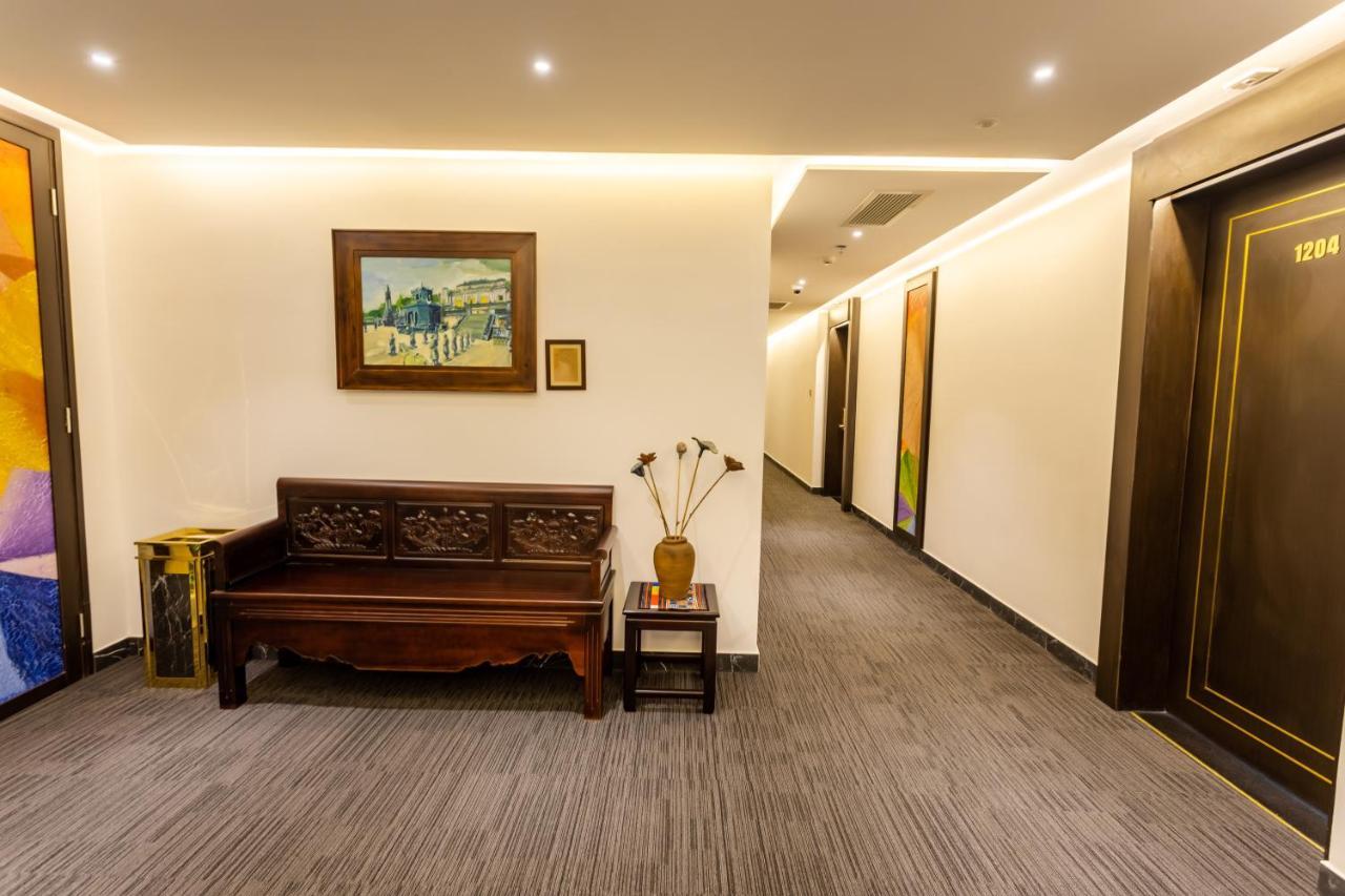 White Lotus Hue Hotel Bagian luar foto