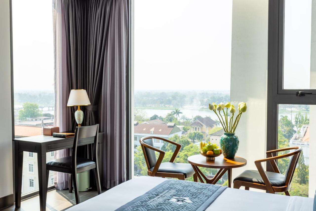 White Lotus Hue Hotel Bagian luar foto